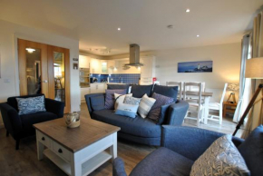 Seabreeze- stylish coastal home Crail